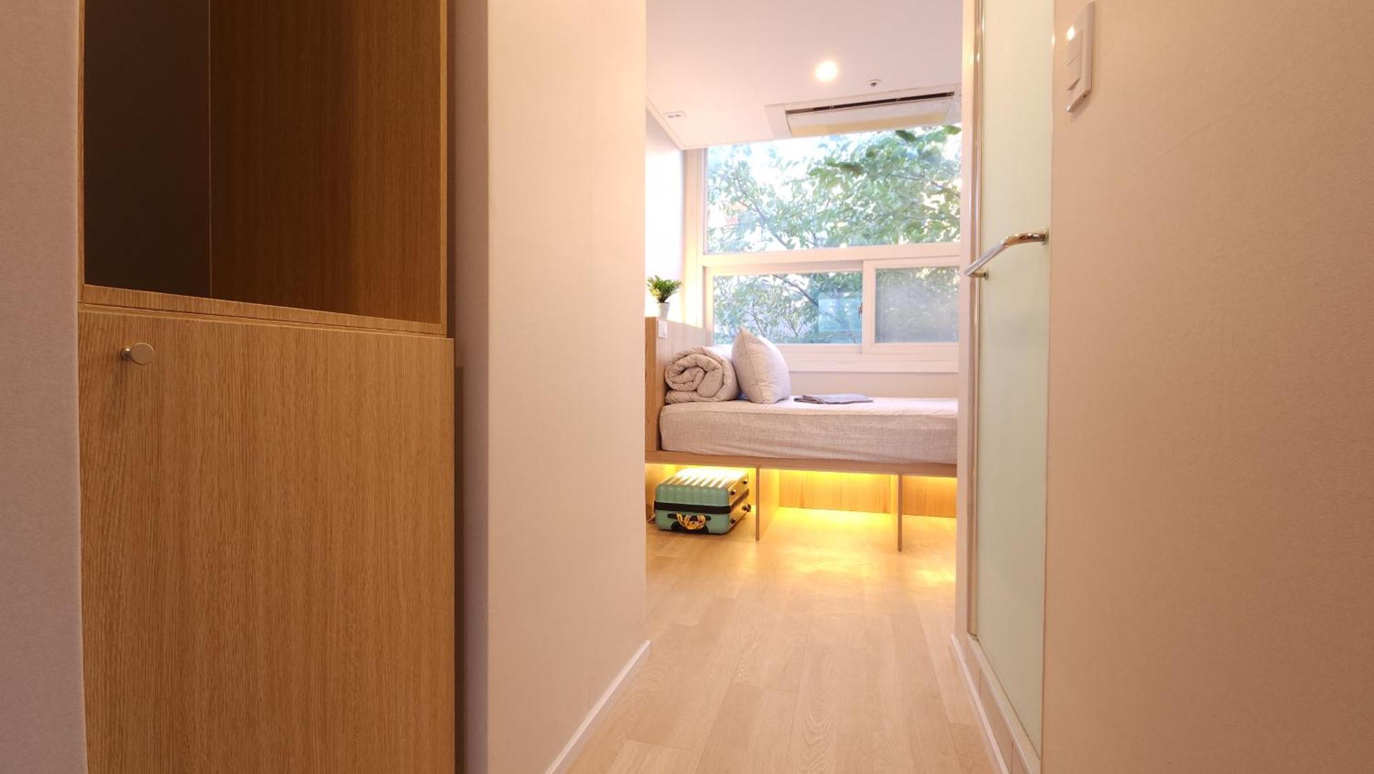 Oyo Hostel Myeongdong 6 Seoul Exterior photo
